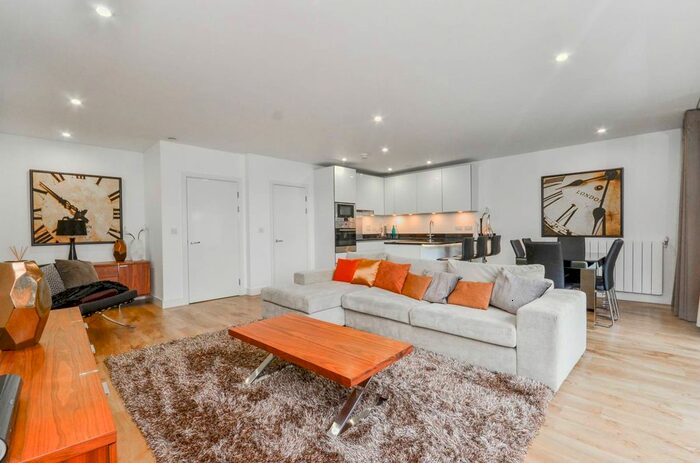 3 Bedroom Property To Rent In Conningham Court, Kidbrooke, London, SE9