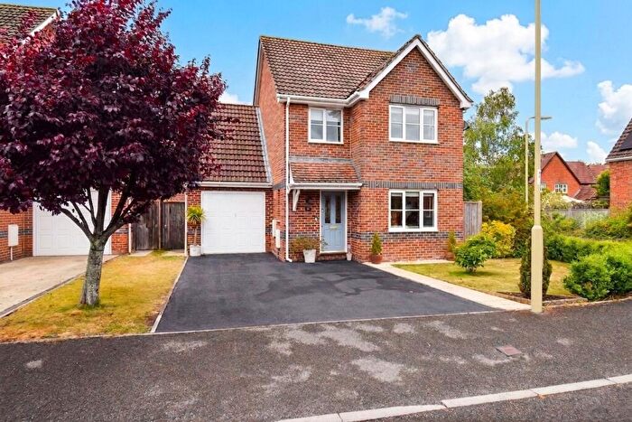 4 Bedroom Detached House For Sale In Harvest Road, Chandler's Ford, SO53