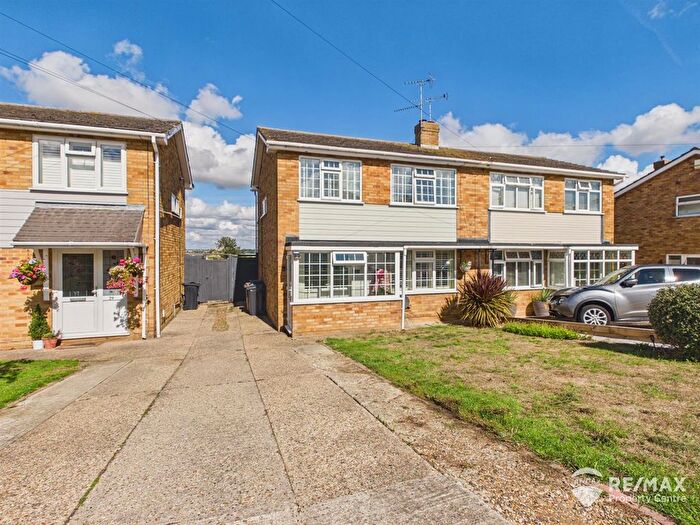 3 Bedroom Semi-Detached House For Sale In The Ridgeway, Harwich, CO12