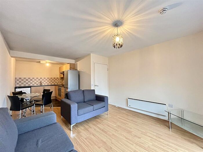 1 Bedroom Flat To Rent In City Link, Hessel Street, Salford, M50