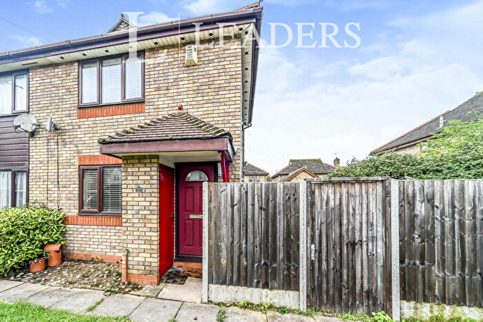 1 Bedroom End Of Terrace House To Rent In Pembroke Close, Marston Moretaine, MK43