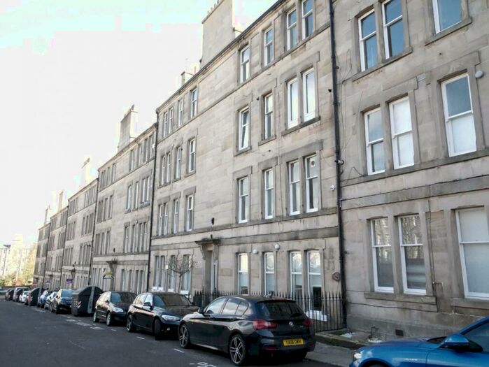 1 Bedroom Flat To Rent In Comely Bank Row, Comely Bank, Edinburgh, EH4