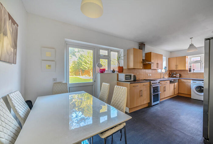 4 Bedroom Semi-Detached House For Sale In Slough Lane, London, NW9