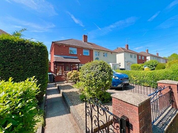 2 Bedroom Semi-Detached House To Rent In Birchfield Way, Walsall, WS5