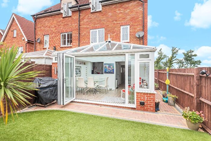 3 Bedroom Semi-Detached House To Rent In Pennine Close, Walton Cardiff, Tewkesbury, GL20