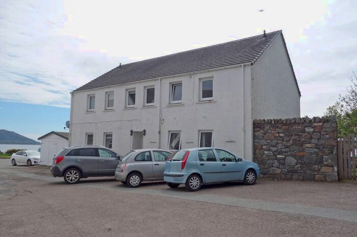 2 Bedroom Flat For Sale In Balmacara, Kyle, IV40