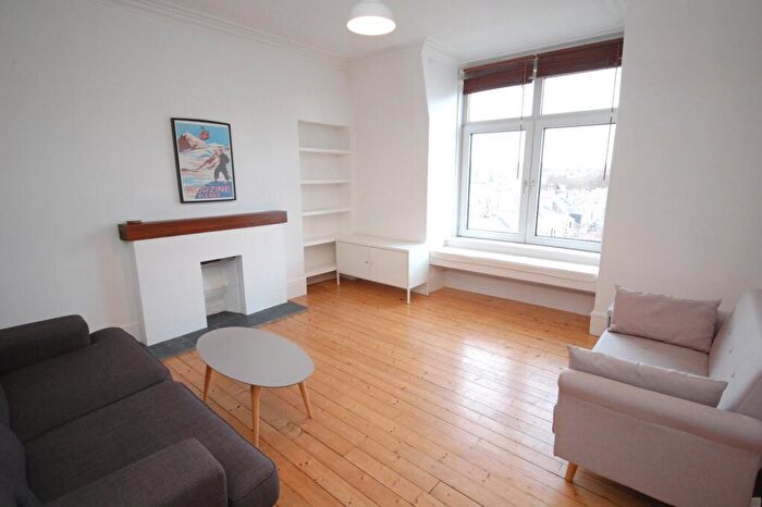1 Bedroom Flat To Rent In Rosemount Place, Rosemount, Aberdeen, AB25