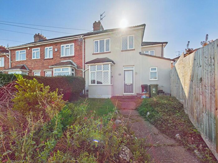 3 Bedroom End Of Terrace House For Sale In Hengrove Lane, Bristol, BS14
