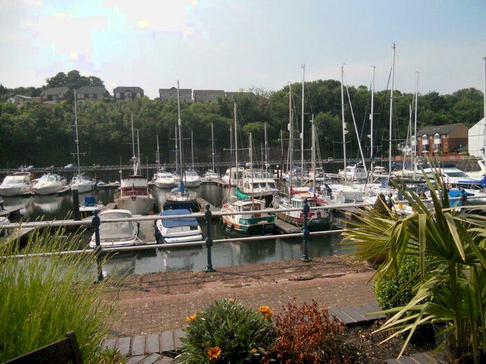 2 Bedroom Terraced House To Rent In Plas Taliesin, Penarth, CF64