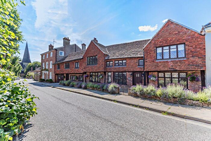 5 Bedroom House For Sale In Causeway, Horsham, West Sussex, RH12