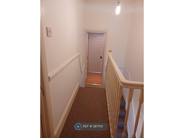 1 Bedroom Flat To Rent In Clarendon Road, Croydon, CR0