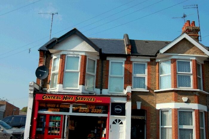 1 Bedroom Maisonette To Rent In Long Lane, London, N3