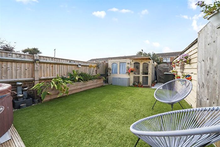 3 Bedroom Terraced House For Sale In Clayhall Road, Alverstoke, Gosport, PO12