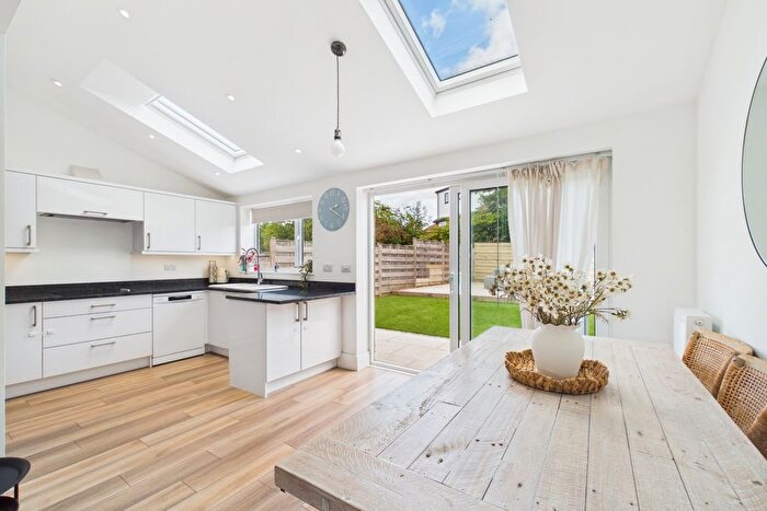 3 Bedroom Semi-detached House For Sale In Rawcliffe Croft, York, North Yorkshire, YO30