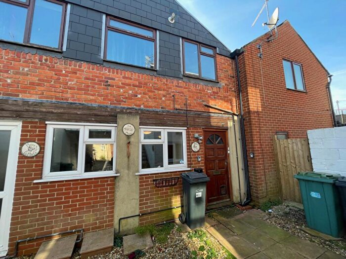 1 Bedroom Apartment To Rent In Green Street, Ryde, PO33