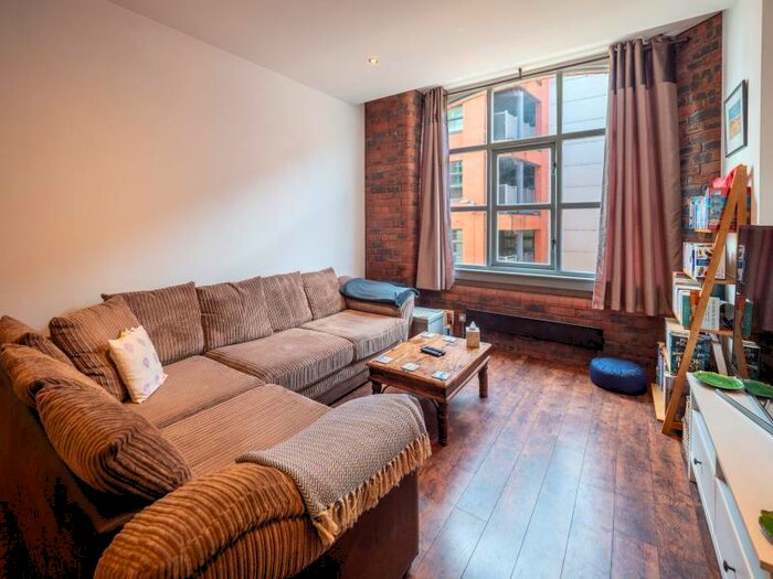 2 Bedroom Apartment To Rent In Royal Mills :: Ancoats, M4