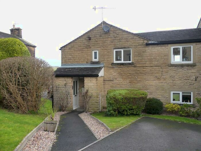 2 Bedroom Apartment To Rent In Bobbin Mill Court, Steeton, BD20