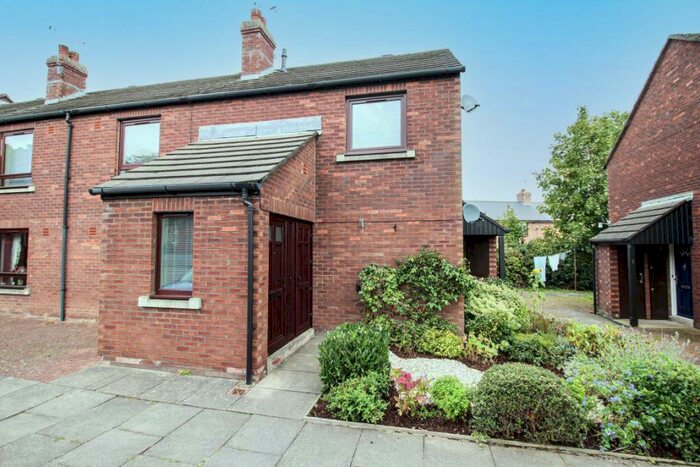 2 Bedroom Flat To Rent In Sowerby Court, Richardson Street, CA2