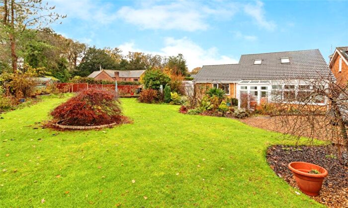 4 Bedroom Bungalow For Sale In Lichfield Drive, Stafford, Staffordshire, ST18