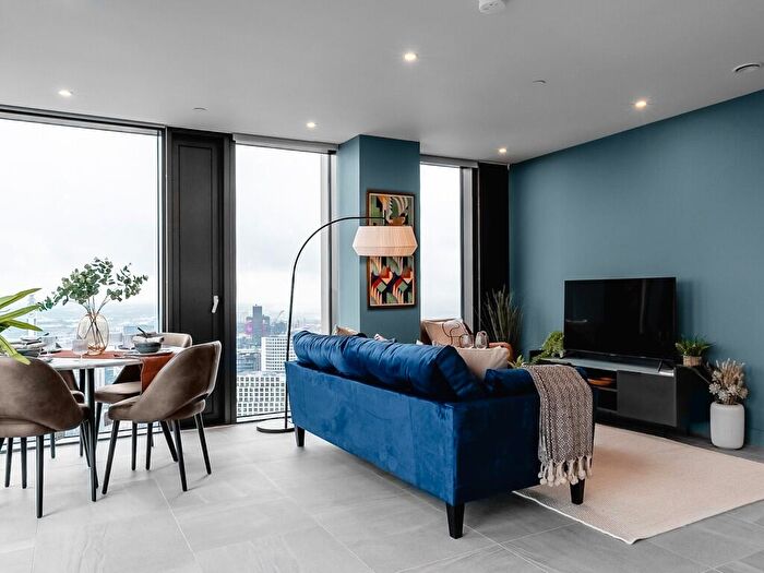 2 Bedroom Apartment To Rent In Apartment, Broad Street, Birmingham, B15