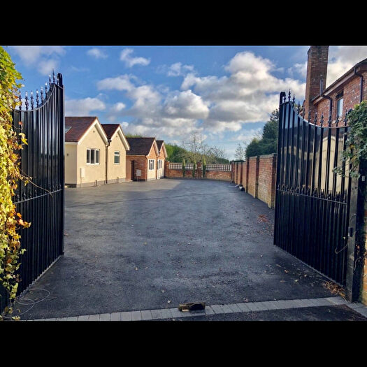 1 Bedroom Cottage To Rent In Windmill Lane, Balsall Common, Coventry, CV7