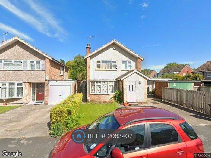 4 Bedroom Detached House To Rent In Overdale Avenue, Leeds, LS17