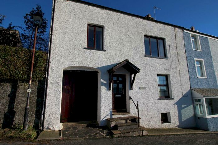 4 Bedroom Cottage For Sale In Brookhill, Bardsea, LA12
