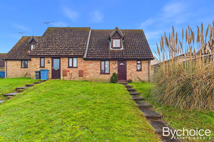 1 Bedroom Semi Detached House For Sale In Stockton Close, Hadleigh, Ipswich, Suffolk, IP7