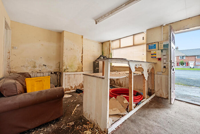 4 Bedroom Detached House For Sale In - Watson Road, Blackpool, FY4