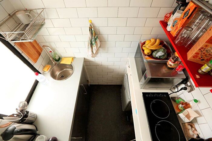 Studio To Rent In Pullman Court, Streatham Hill, SW2