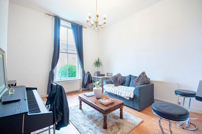 2 Bedroom Apartment To Rent In Clarendon House, - Clarendon Street, Nottingham, Nottinghamshire, NG1