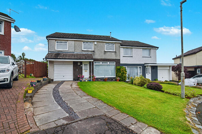 4 Bedroom Semi-Detached House For Sale In Glasgow, City Of Glasgow, G53