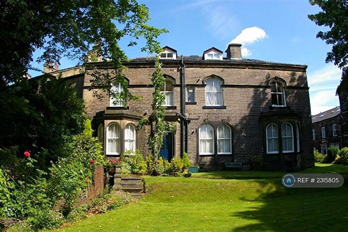 1 Bedroom Flat To Rent In Balmoral Place, Halifax, HX1