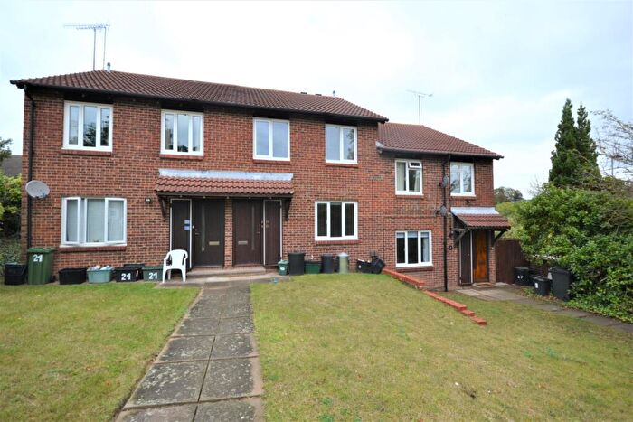 1 Bedroom Maisonette To Rent In Bishop Butt Close Orpington, BR6