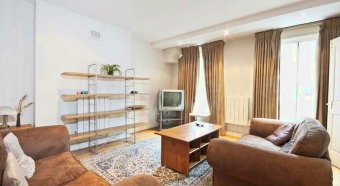 2 Bedroom Flat To Rent In Nottingham Place, London, W1U