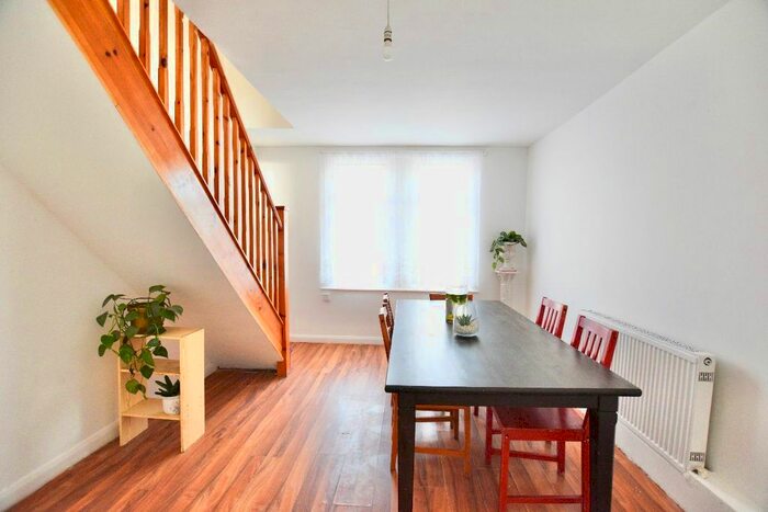 4 Bedroom Semi-Detached House To Rent In Neville Road, London E7