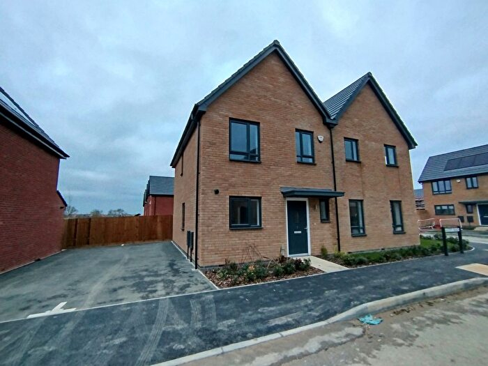 3 Bedroom Semi-Detached House To Rent In Great Haddon, Peterborough, PE7