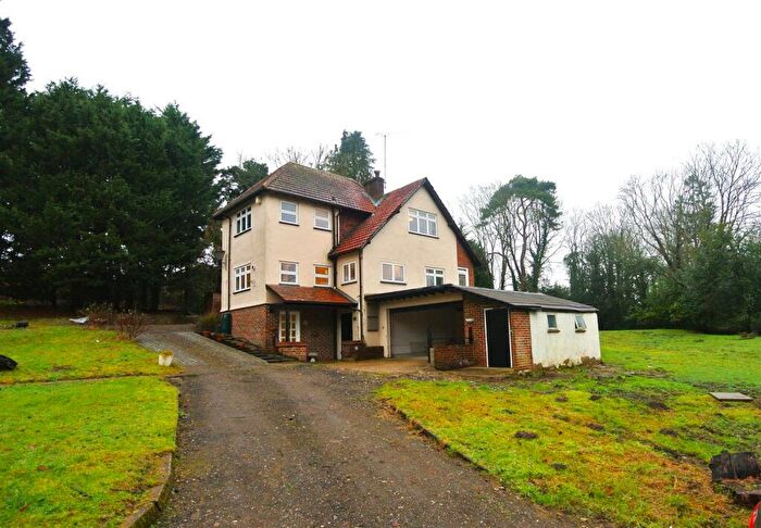 House To Rent In Virginia Water, GU25