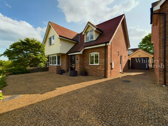 4 Bedroom Detached House For Sale In Church Road, Mendlesham, IP14