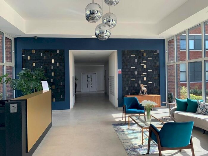 2 Bedroom Flat To Rent In Laporte Way, Luton, LU4