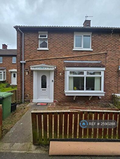 2 Bedroom End Of Terrace House To Rent In Basingstoke Road, Peterlee, SR8