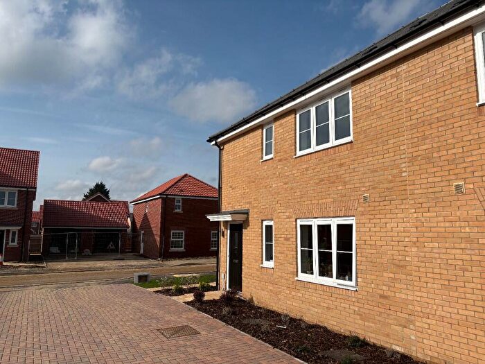 1 Bedroom Flat To Rent In Coronation Drive, NG33