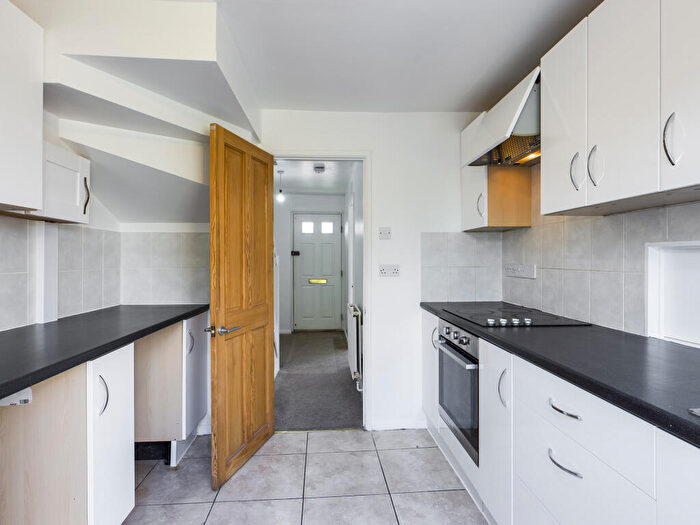 3 Bedroom Semi-Detached House To Rent In Mansfield Road, South Ham, Basingstoke, RG22
