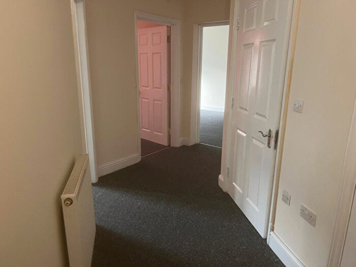 2 Bedroom Terraced House To Rent In Middleton Road, Banbury, OX16