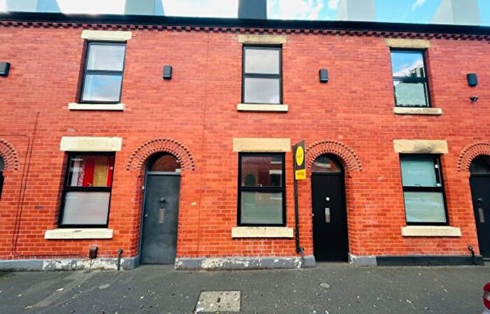 2 Bedroom Terraced House To Rent In Alder Street, Salford, M6