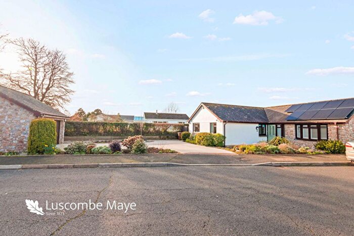 3 Bedroom Bungalow For Sale In Mapledene Close, Stoke Gabriel, Totnes, TQ9