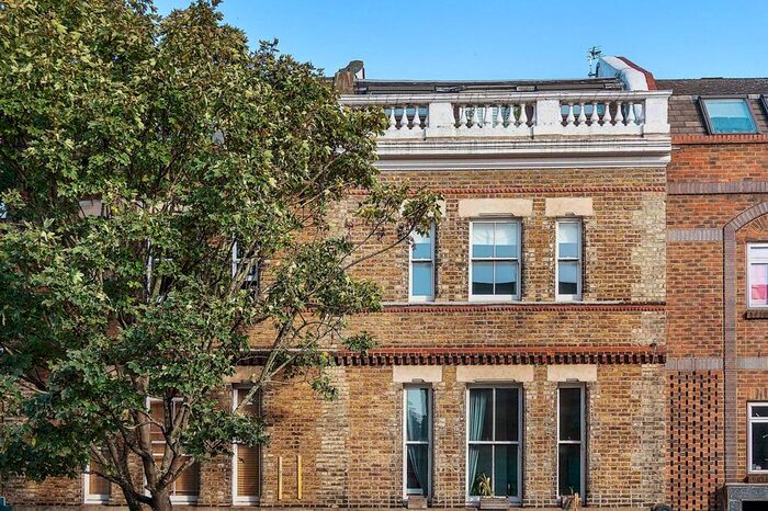 2 Bedroom Flat To Rent In Fulham High Street, Fulham, London, SW6