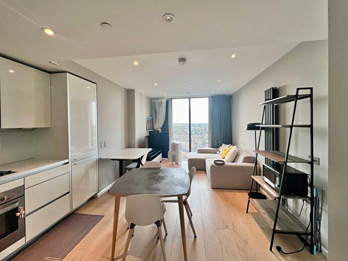 1 Bedroom Flat To Rent In Walworth Road, London, SE1