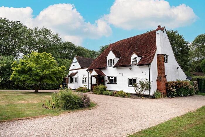 4 Bedroom Detached House For Sale In Epping Road, Halls Green, Roydon, CM19