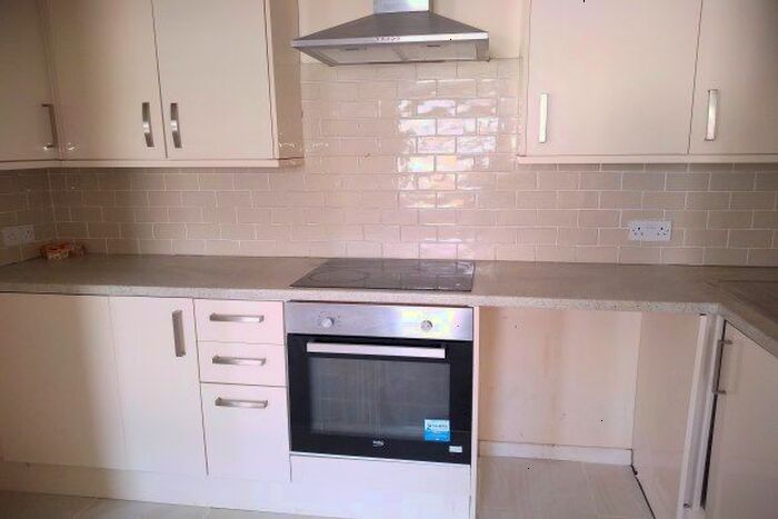 3 Bedroom Flat To Rent In Hodge Road, Manchester, M28